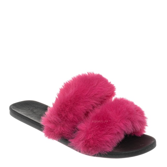 BAMBOO Shoes - Bamboo Fullmoon15 Furry Double Strap Slide Sandals Hot Pink Size 8.5 New